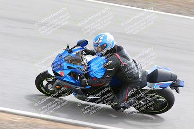 media/Mar-05-2023-TrackXperience (Sun) [[a95d40e56a]]/Group 3/session 2 turn 4/